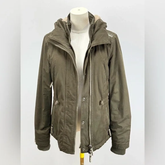 SUPERDRY Olive green hooded sherpa lined parka Jacket size M - Picture 1 of 13